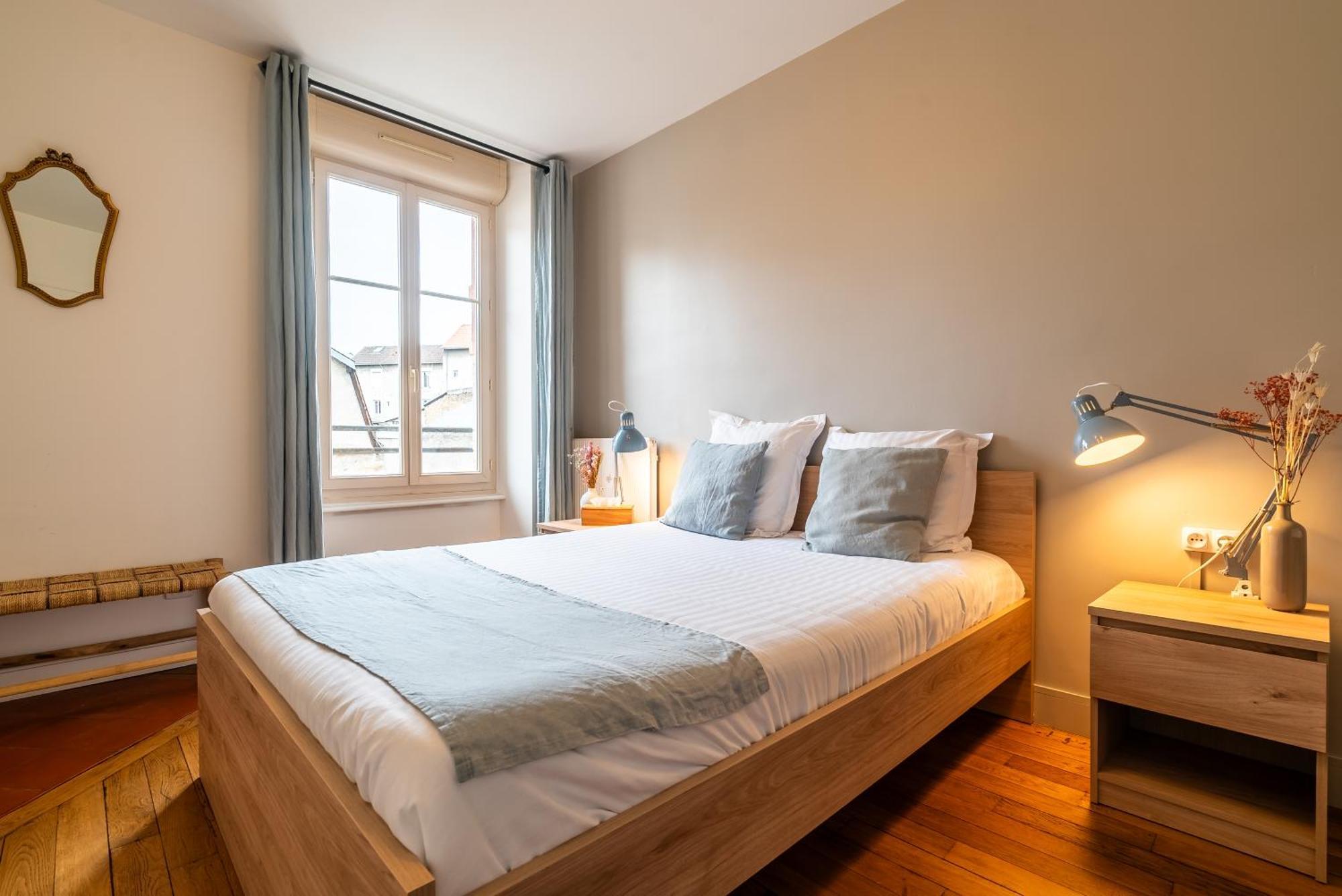 Apartment Mon Appart'hotel - Gare De - Joli 2 - Parking En Supp Limoges